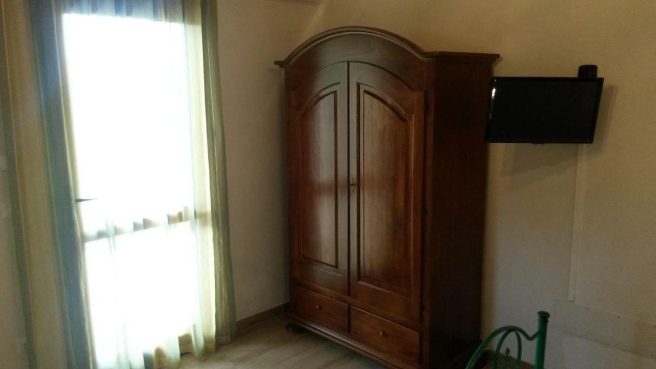 B&B Le Due Cisterne Vernole Exteriör bild